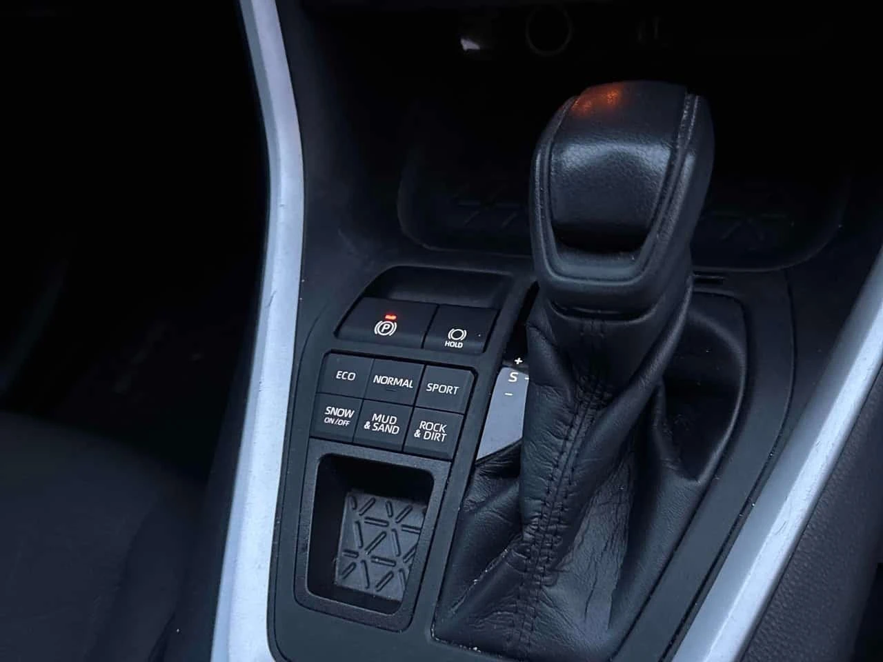Toyota Rav4 * XLE * CARFAX * ����� �� ����������� | Mobile.bg � ����������� 11