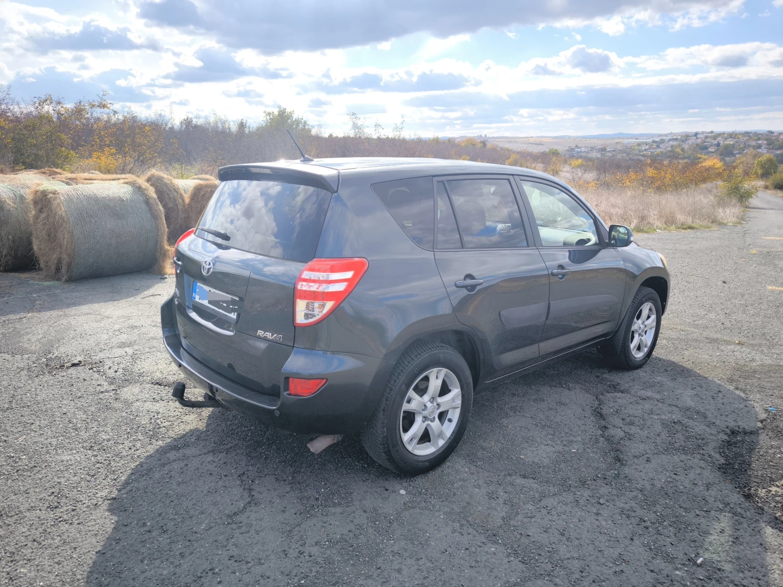 Toyota Rav4 2.0 VVTI, снимка 3 - Автомобили и джипове - 56544950