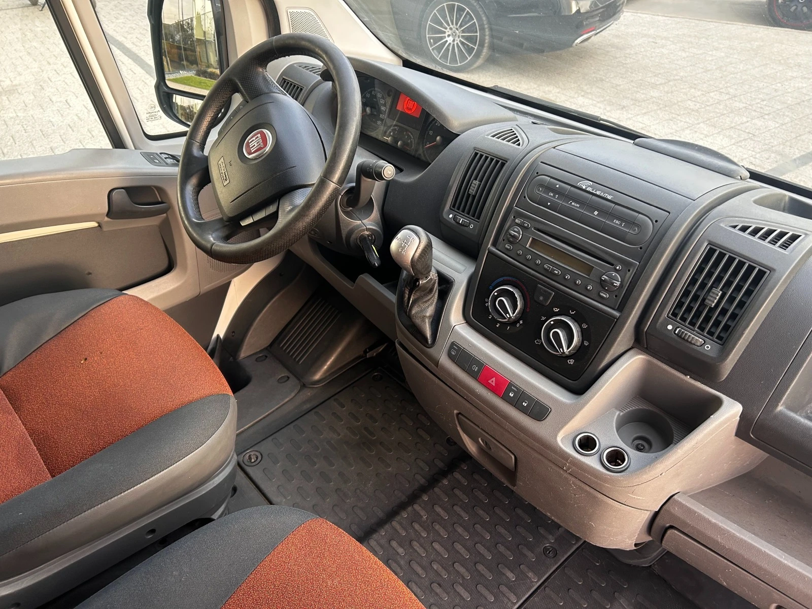 Fiat Ducato 3.0 160к.с. L2H1 Клима EURO 5  - изображение 8