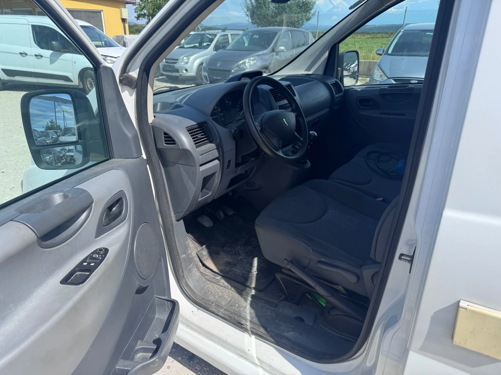 Peugeot Expert ХЛАДИЛЕН МАКСИ БАЗА, снимка 8 - Бусове и автобуси - 54946172