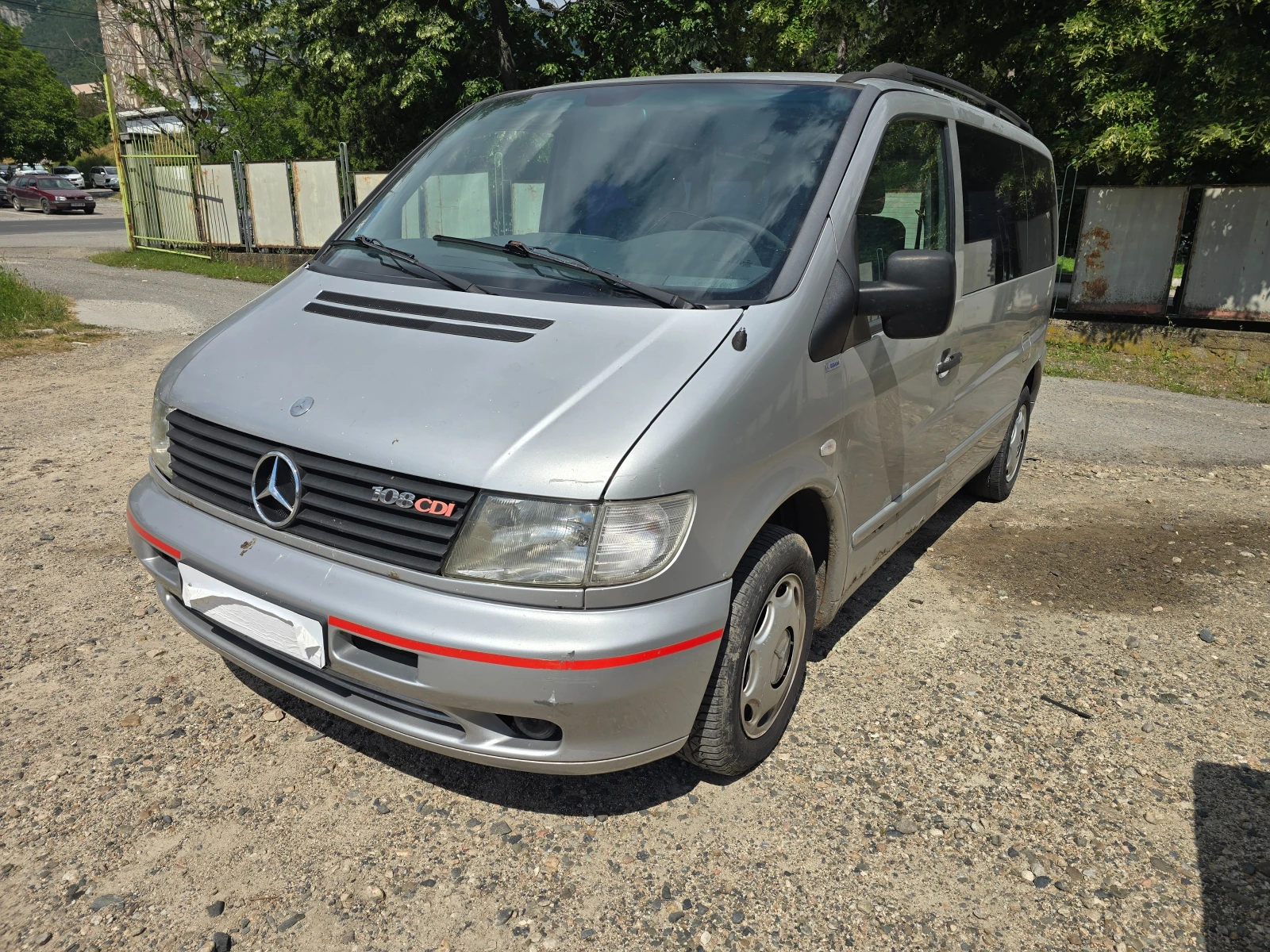 Mercedes-Benz 108 108 CDI