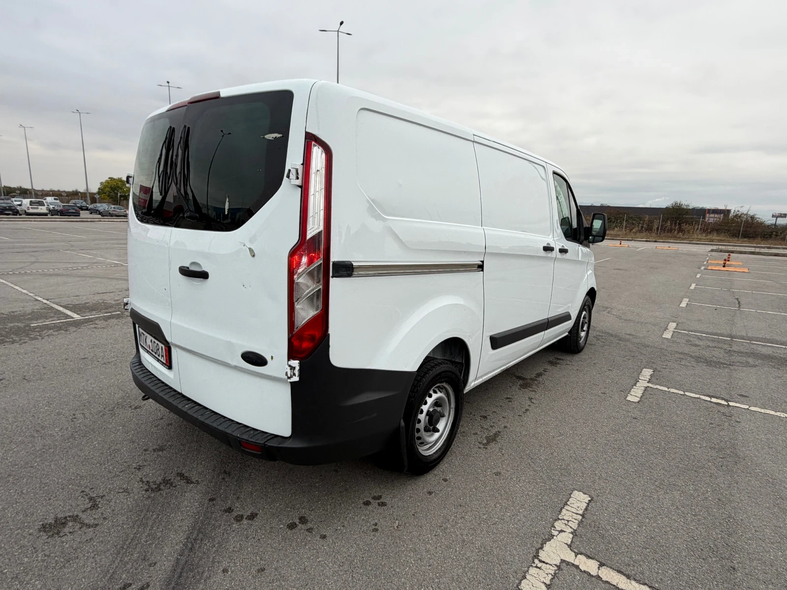 Ford Transit Custom, снимка 6 - Бусове и автобуси - 56729385