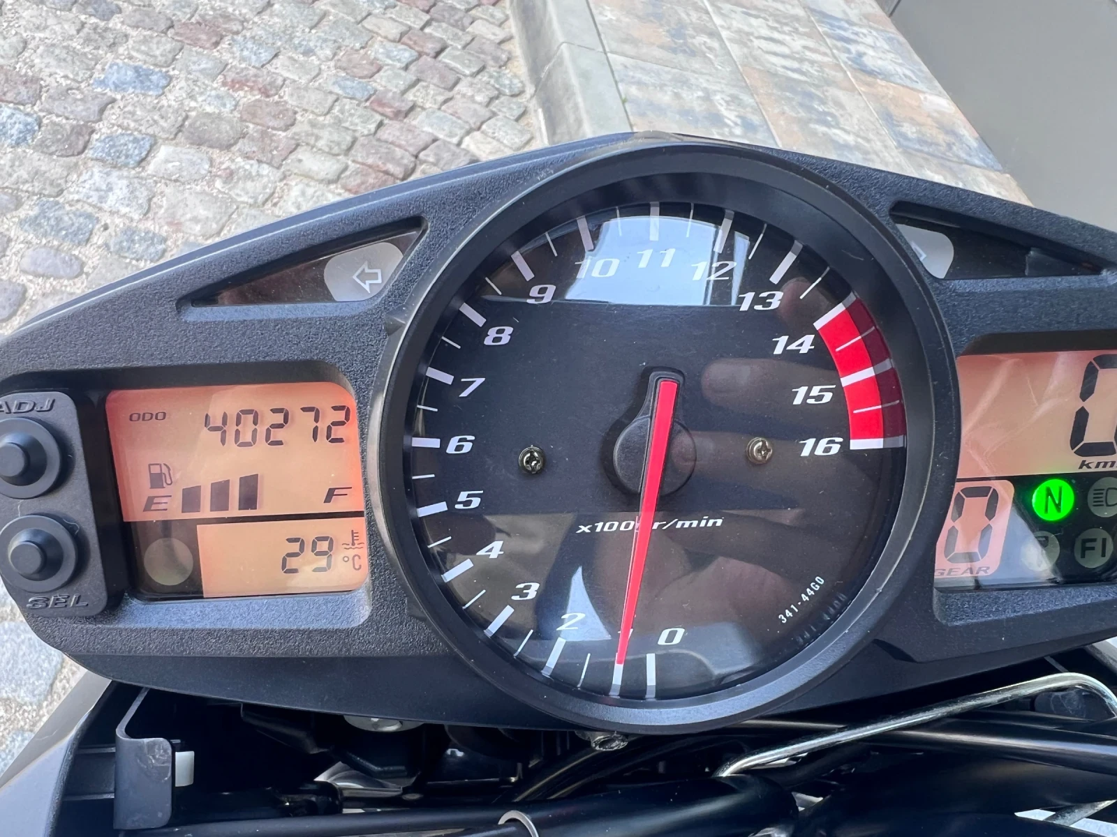 Suzuki Gsr 600, снимка 12 - Мотоциклети и мототехника - 55415260