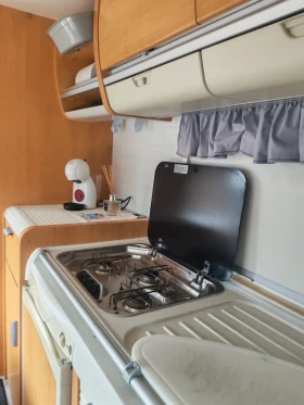 Кемпер HYMER / ERIBA 494, снимка 13