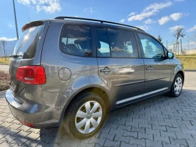 VW Touran 1.6 TDI АВТОМАТ/НАВИ/7-МЕСТЕН, снимка 4
