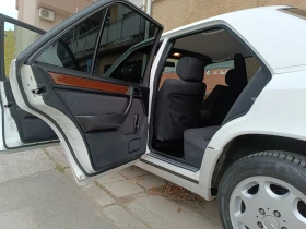 Mercedes-Benz E 200, снимка 7