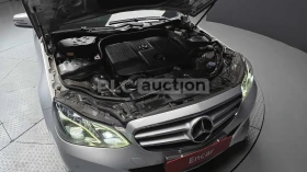 Mercedes-Benz E 220 /Кожа/Нави/Подгрев/Панорама/Памет, снимка 5