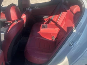 Kia Stinger AWD  CARFAX, снимка 10