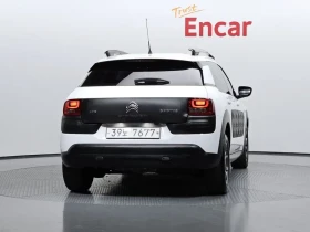 Citroen C4 Cactus 1.6 Bluehdi Fill, снимка 4