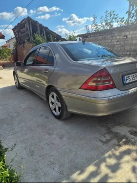 Mercedes-Benz C 220, снимка 7