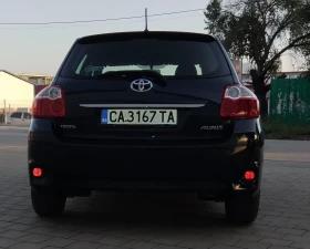 Toyota Auris 144000км, снимка 3