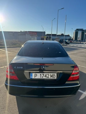 Mercedes-Benz E 320 CDI, снимка 4