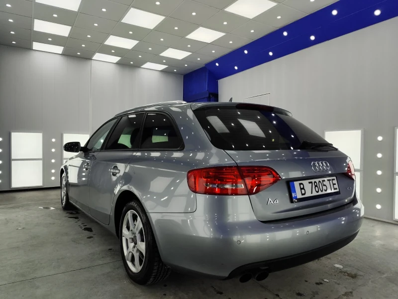 Audi A4, снимка 4 - Автомобили и джипове - 47931259