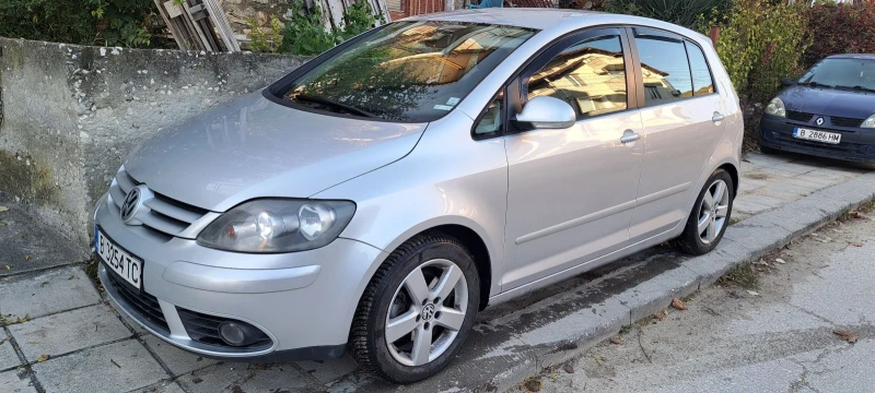 VW Golf Plus, снимка 2 - Автомобили и джипове - 47990796