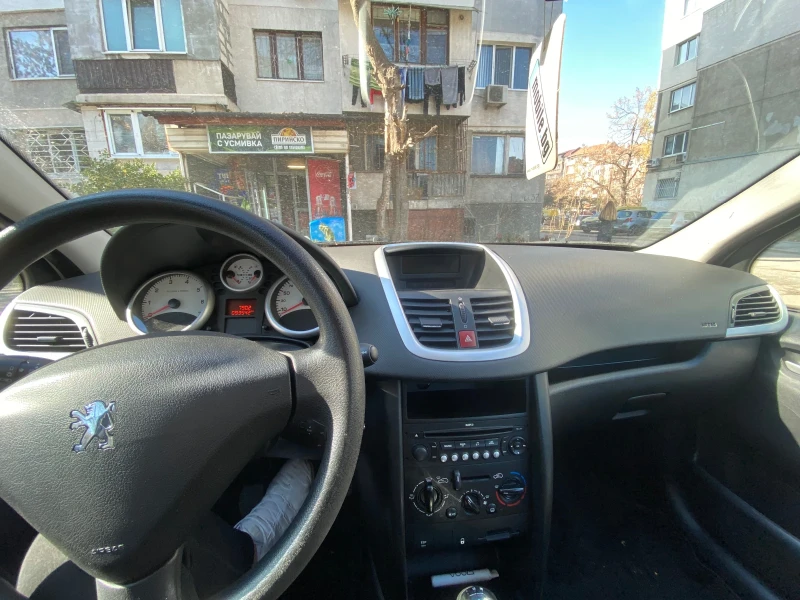 Peugeot 207, снимка 7 - Автомобили и джипове - 48044228