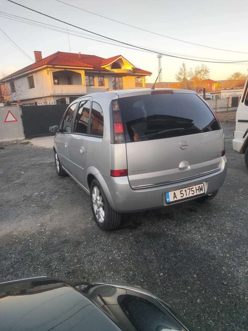 Opel Meriva, снимка 2 - Автомобили и джипове - 48440409