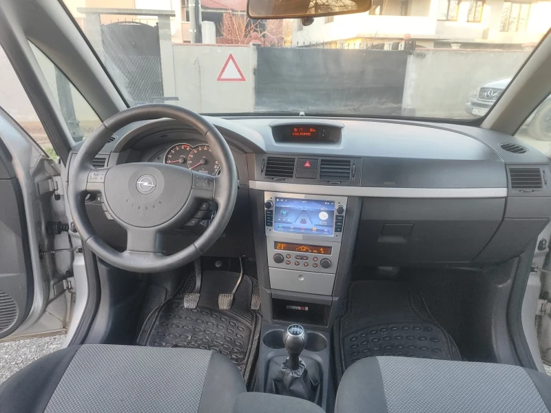 Opel Meriva, снимка 8 - Автомобили и джипове - 48440409