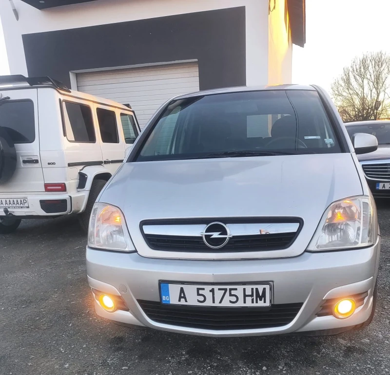 Opel Meriva, снимка 1 - Автомобили и джипове - 48440409