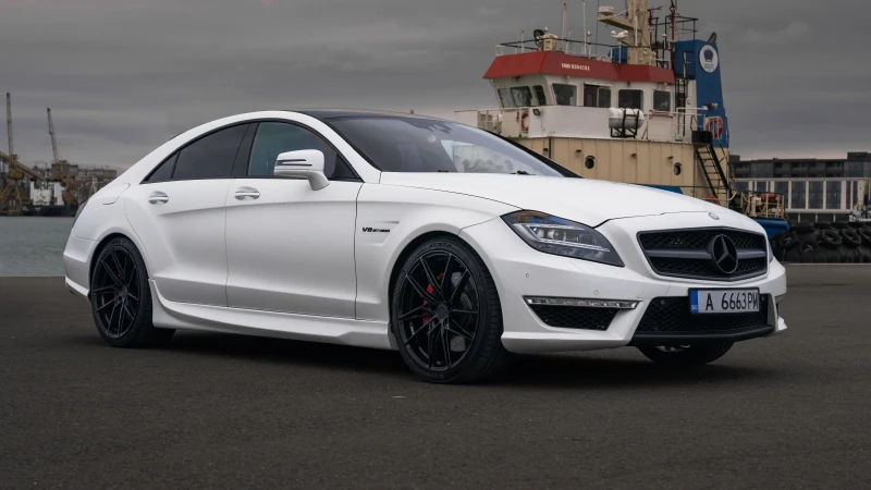 Mercedes-Benz CLS 63 AMG, снимка 7 - Автомобили и джипове - 48504163