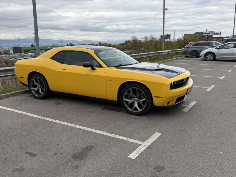 Dodge Challenger, снимка 4 - Автомобили и джипове - 52394866