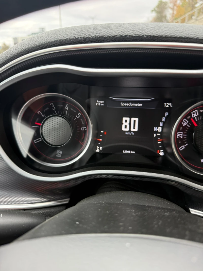 Dodge Challenger, снимка 6 - Автомобили и джипове - 52394866