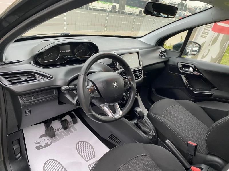 Peugeot 208 1.6HDi/EURO.6B, снимка 7 - Автомобили и джипове - 52453736