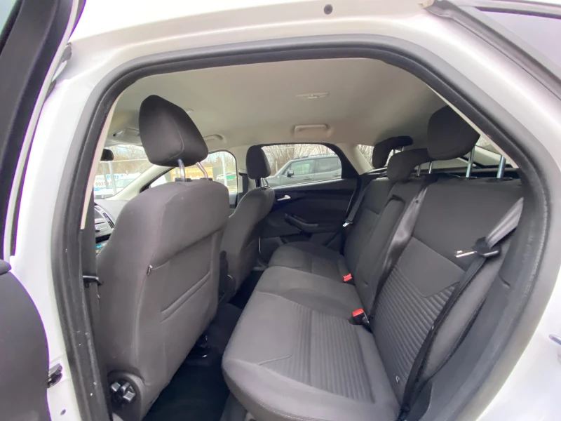 Ford Focus 1.5TDCI/BUSINESS/64000/Navi/Kamera, снимка 10 - Автомобили и джипове - 52640500