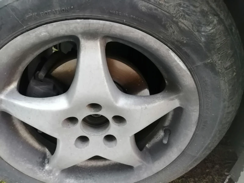 VW Golf, снимка 3 - Автомобили и джипове - 53141685