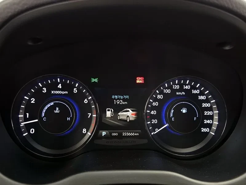 Hyundai Grandeur 2.4, снимка 8 - Автомобили и джипове - 54625793