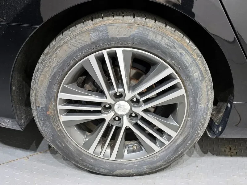 Hyundai Grandeur 2.4, снимка 5 - Автомобили и джипове - 54625793