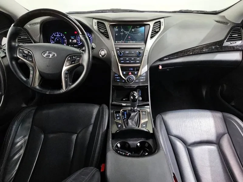 Hyundai Grandeur 2.4, снимка 7 - Автомобили и джипове - 54625793