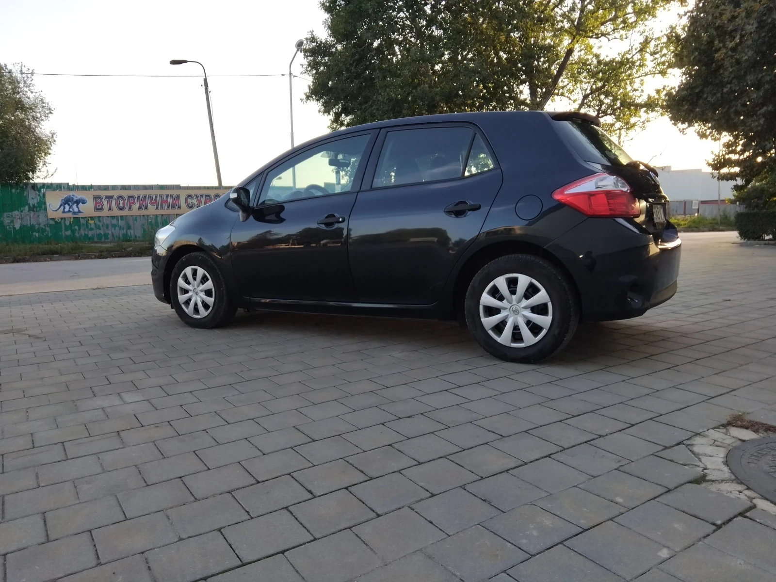 Toyota Auris 144000км - изображение 7