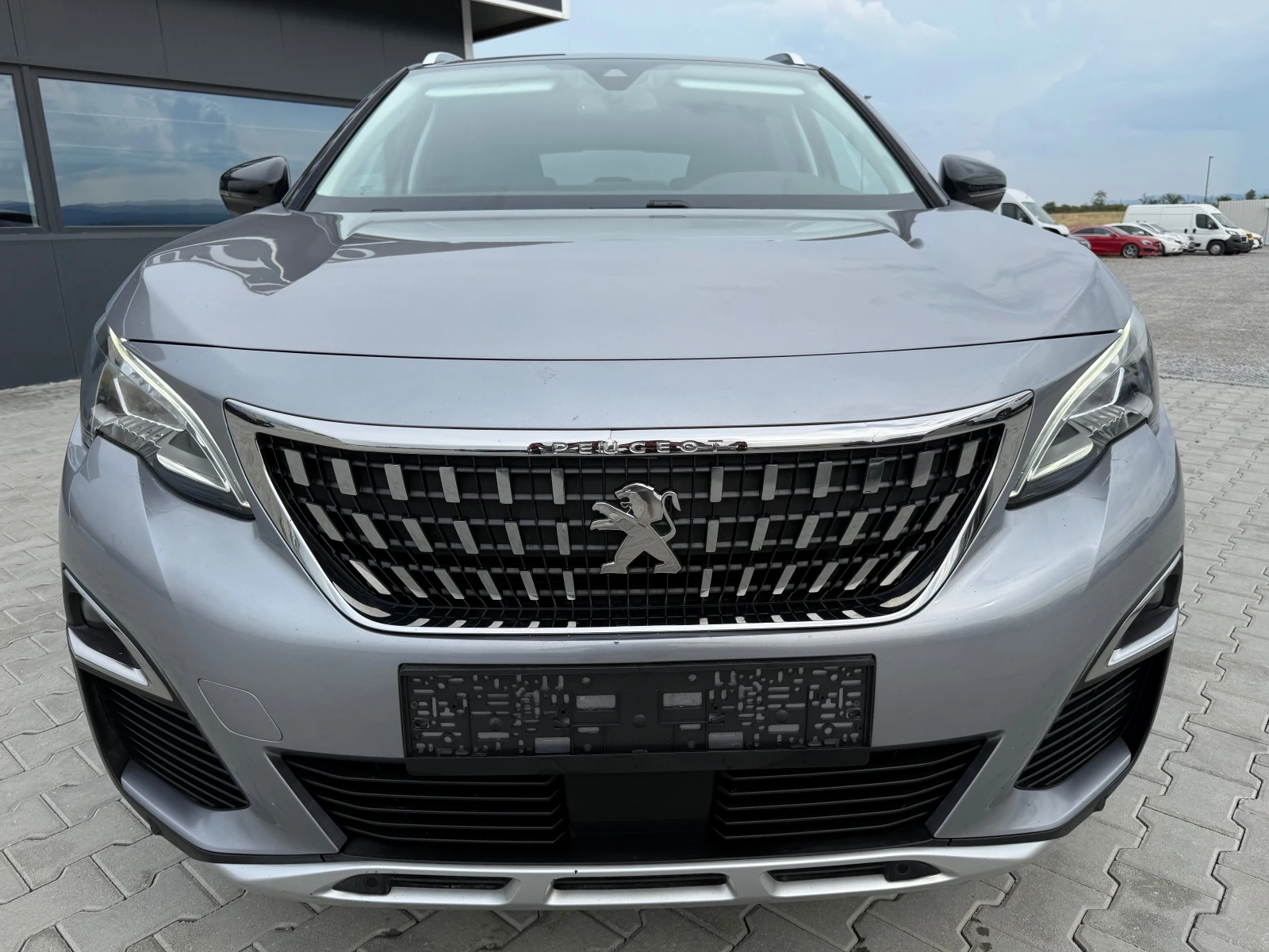 Peugeot 3008 1.6 hdi 120 ks Собствен лизинг !!! - изображение 2