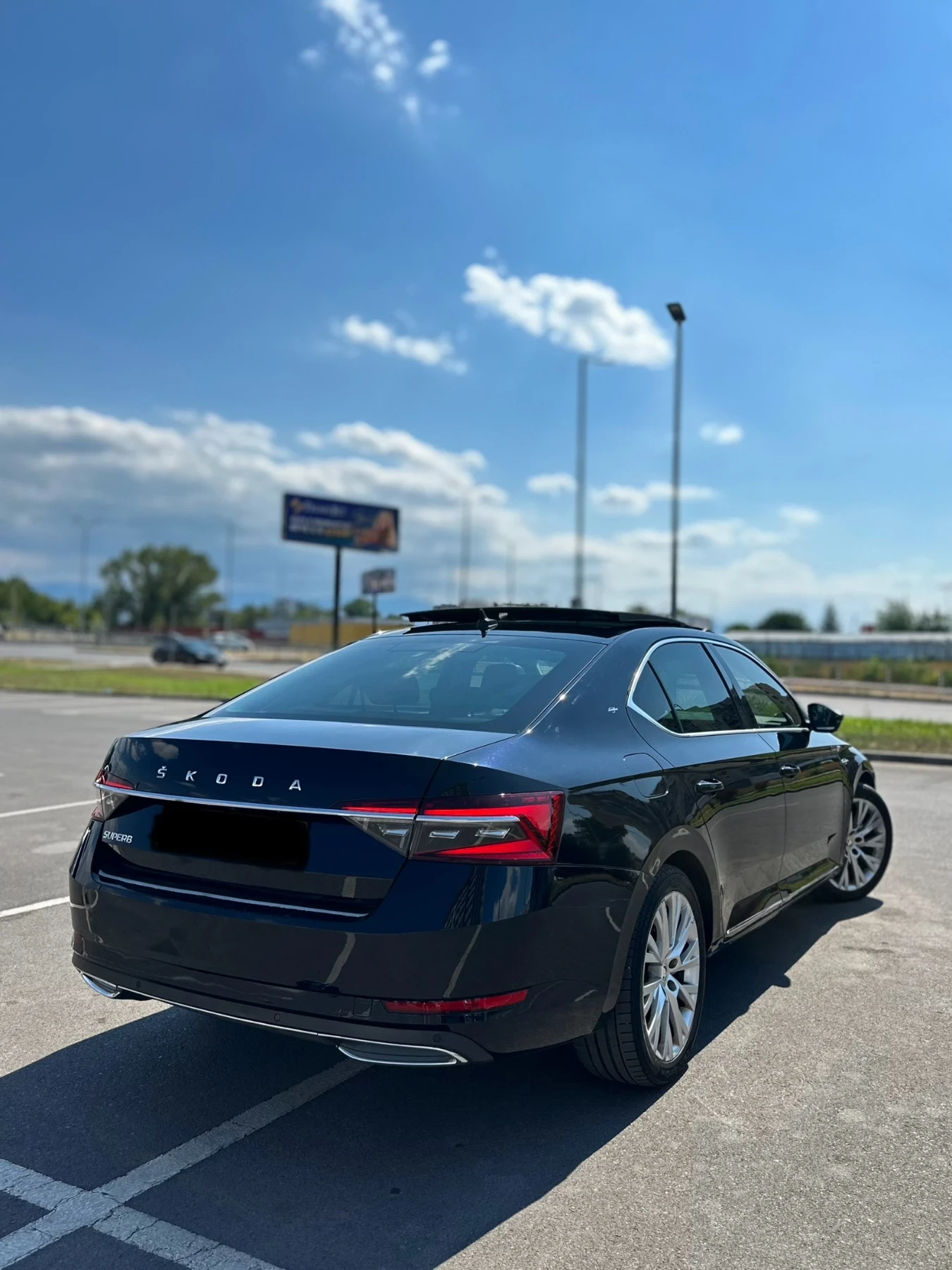 Skoda Superb 2.0TDI L&K - изображение 5