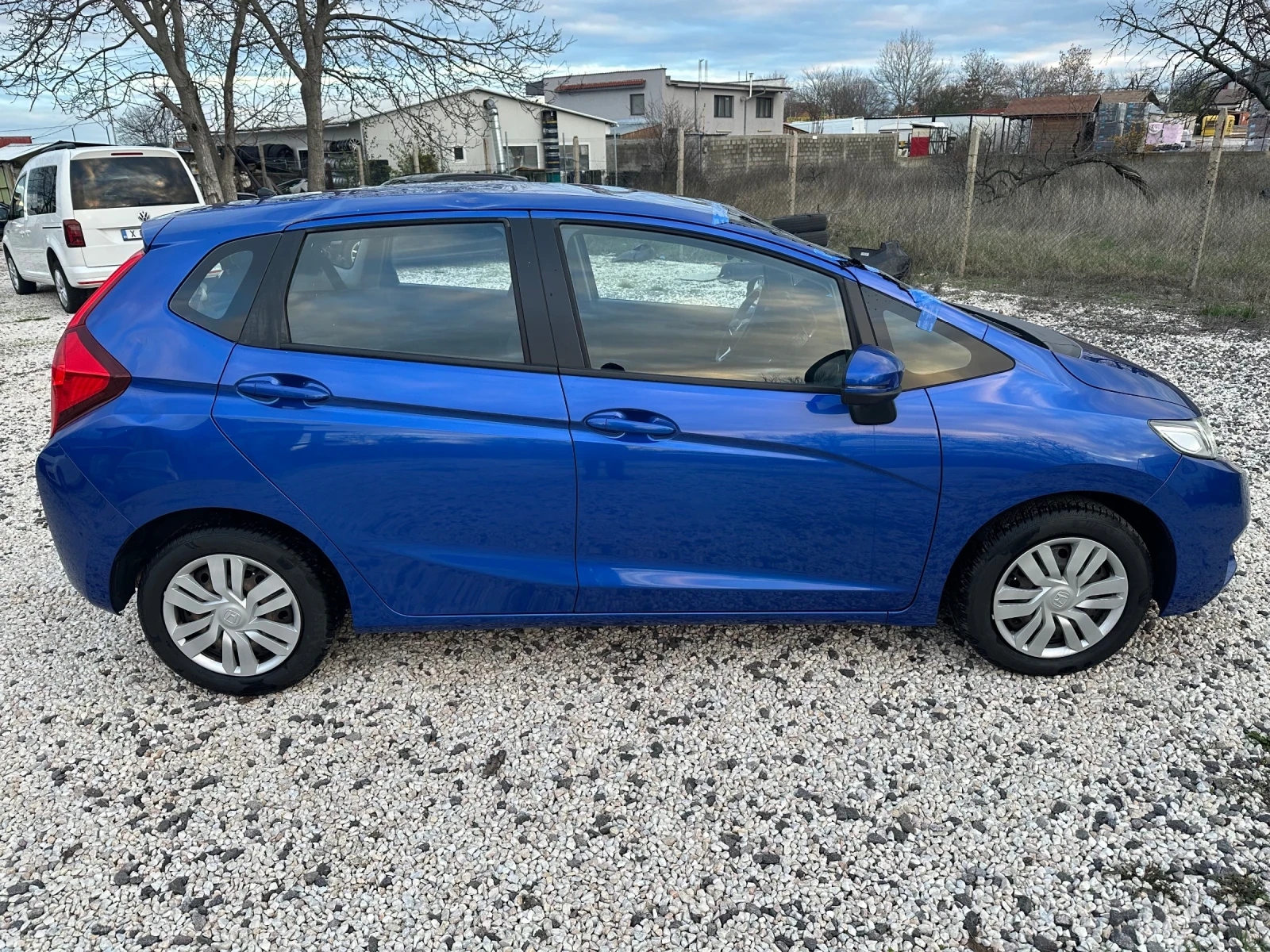 Honda Jazz 1.3 i-VTEC - изображение 4