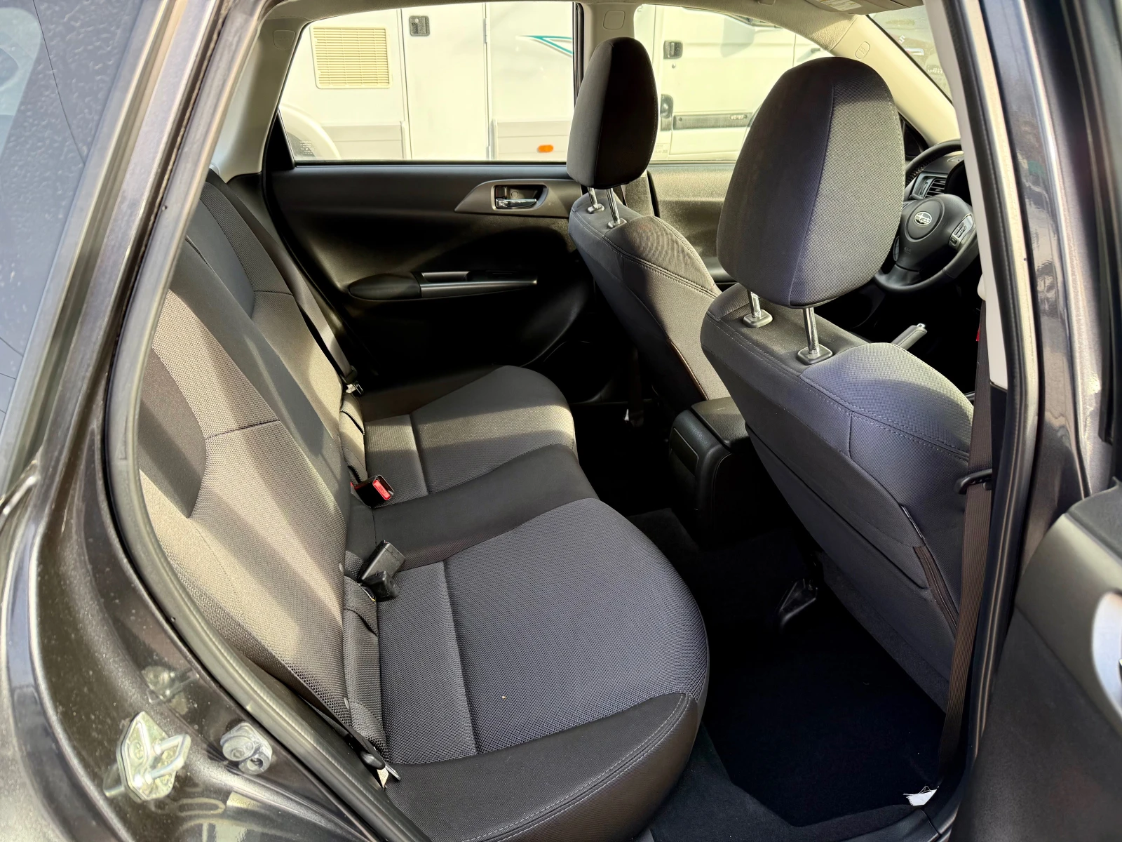 Subaru Impreza 2.0R AWD | Mobile.bg � ����������� 15