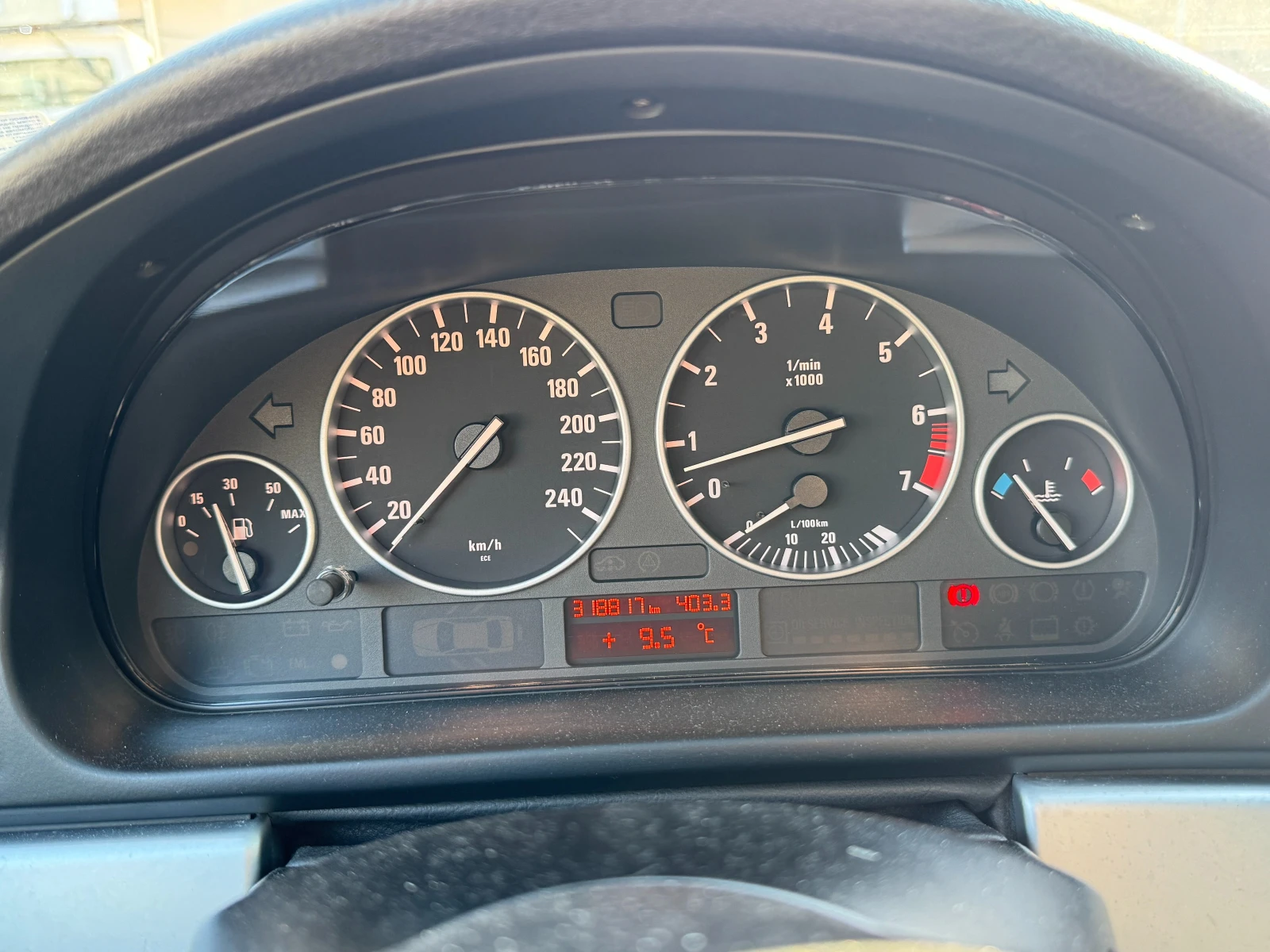 BMW 525, снимка 14 - Автомобили и джипове - 53849331