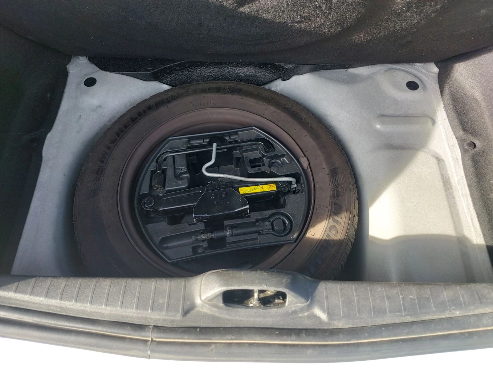 Peugeot 208 Pure Tech, снимка 7 - Автомобили и джипове - 53915323