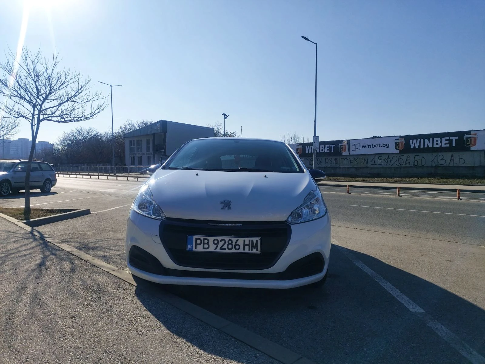 Peugeot 208 Pure Tech, снимка 4 - Автомобили и джипове - 53915323