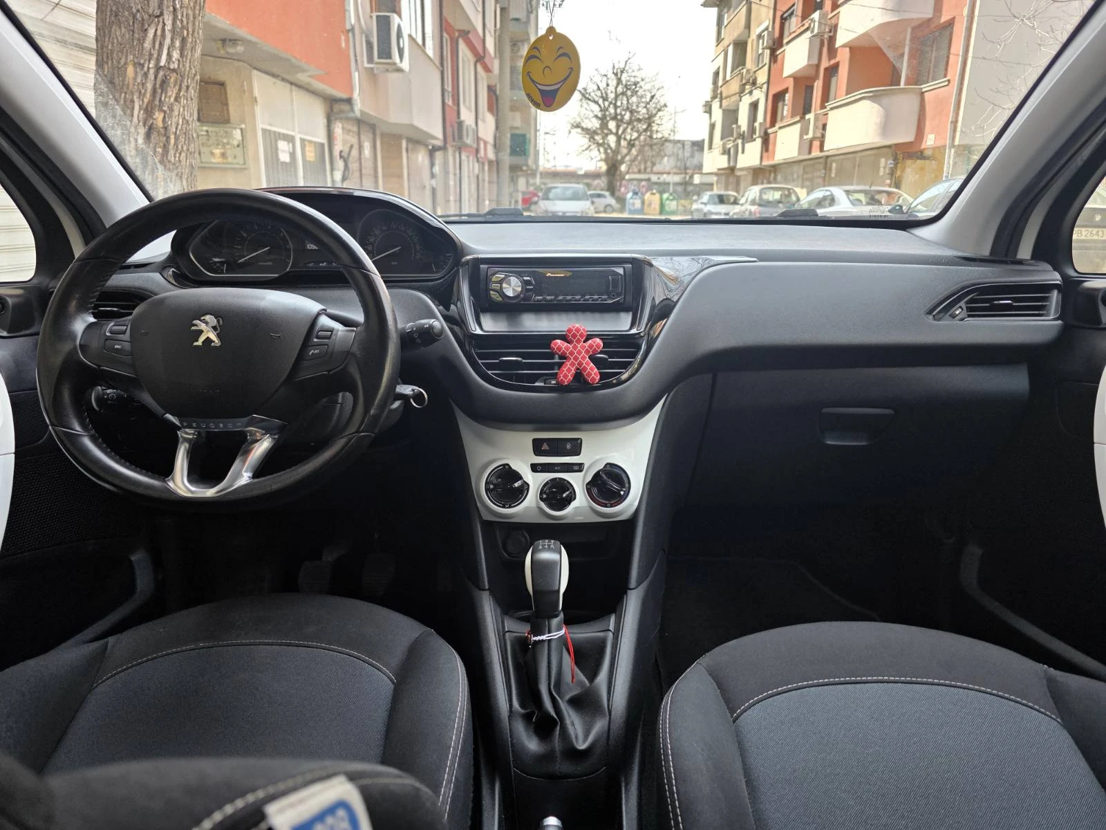 Peugeot 208 Pure Tech, снимка 8 - Автомобили и джипове - 53915323