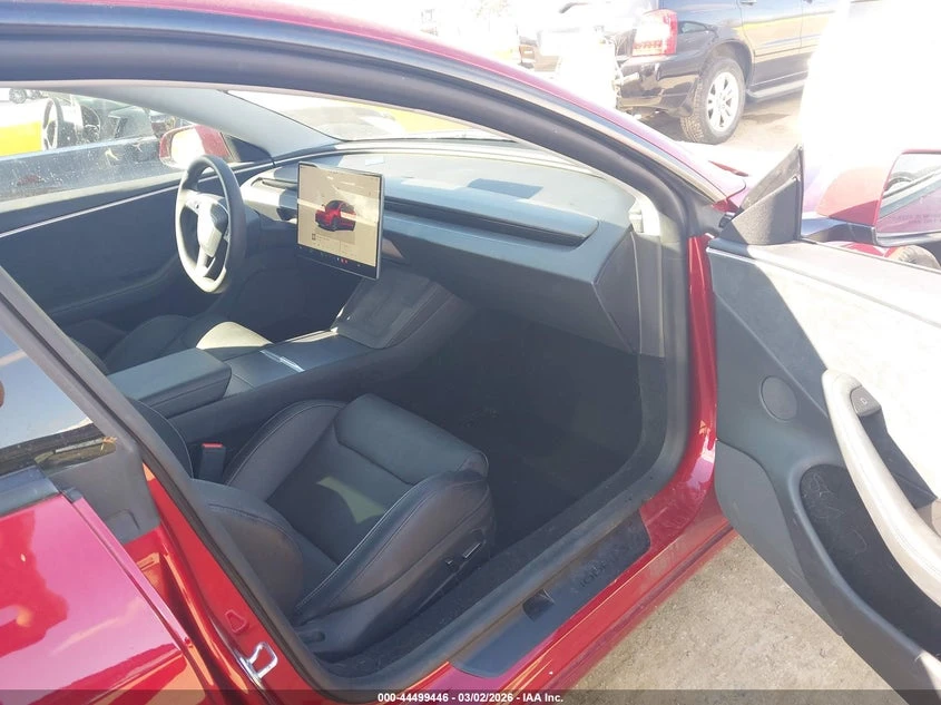 Tesla Model 3 Performance All-Wheel Drive | Mobile.bg � ����������� 5