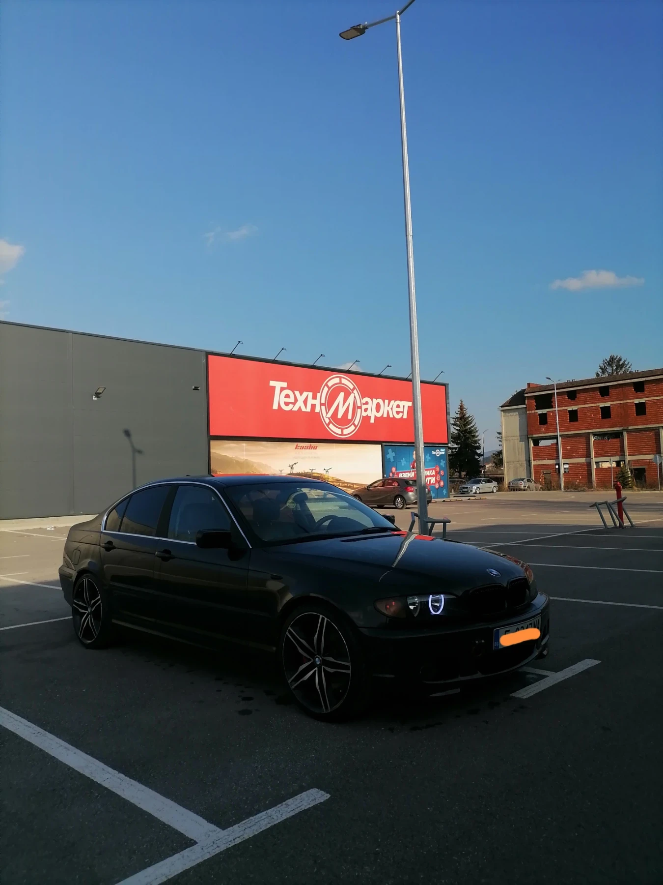 BMW 330, снимка 3 - Автомобили и джипове - 54311997