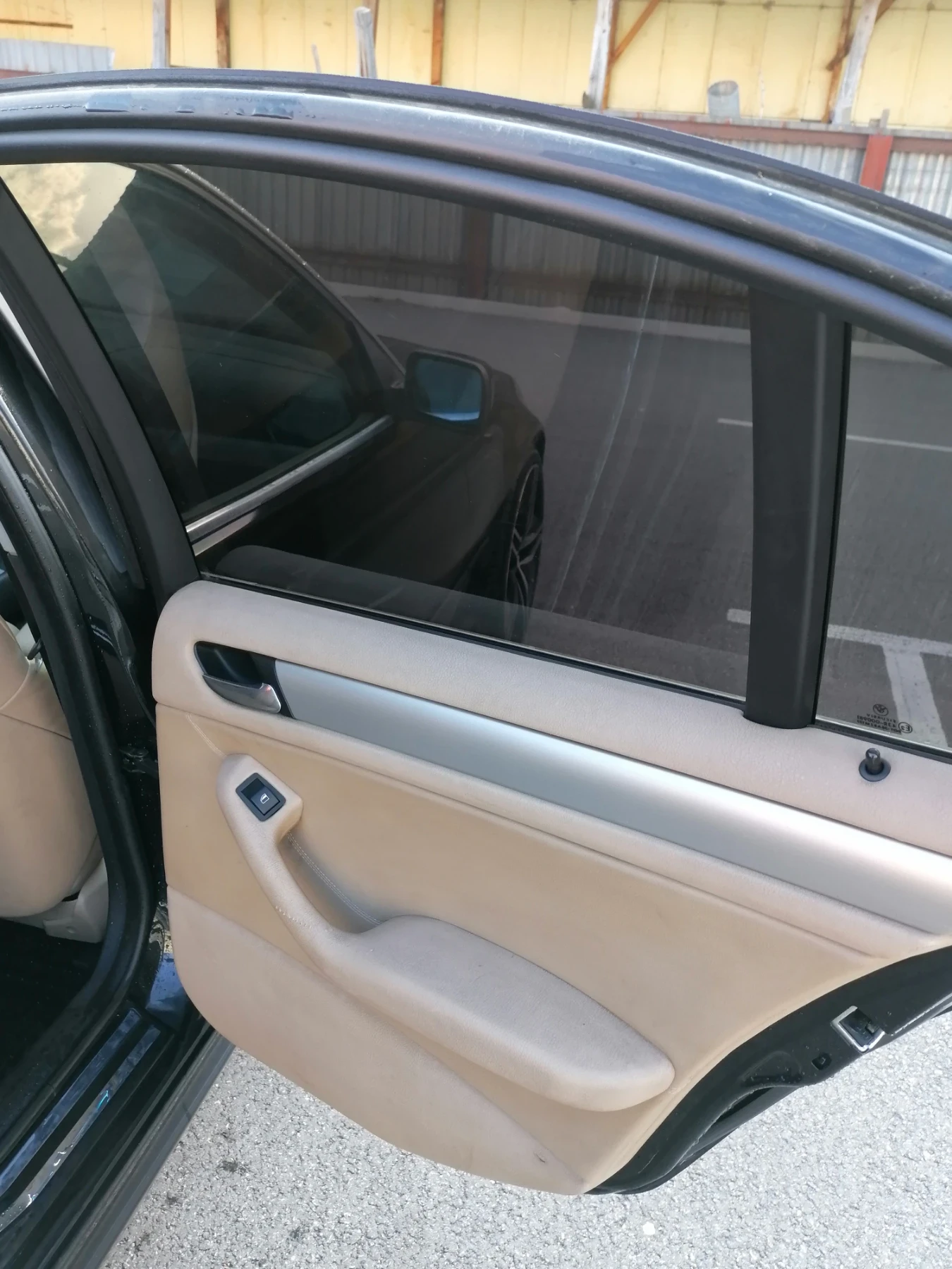 BMW 330, снимка 10 - Автомобили и джипове - 54311997