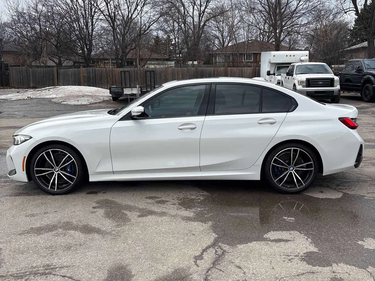 BMW 330 i xDrive| М ПАКЕТ| ПАНОРАМА| ПОДГРЕВИ| 2 КЛЮЧА| , снимка 2 - Автомобили и джипове - 54955634