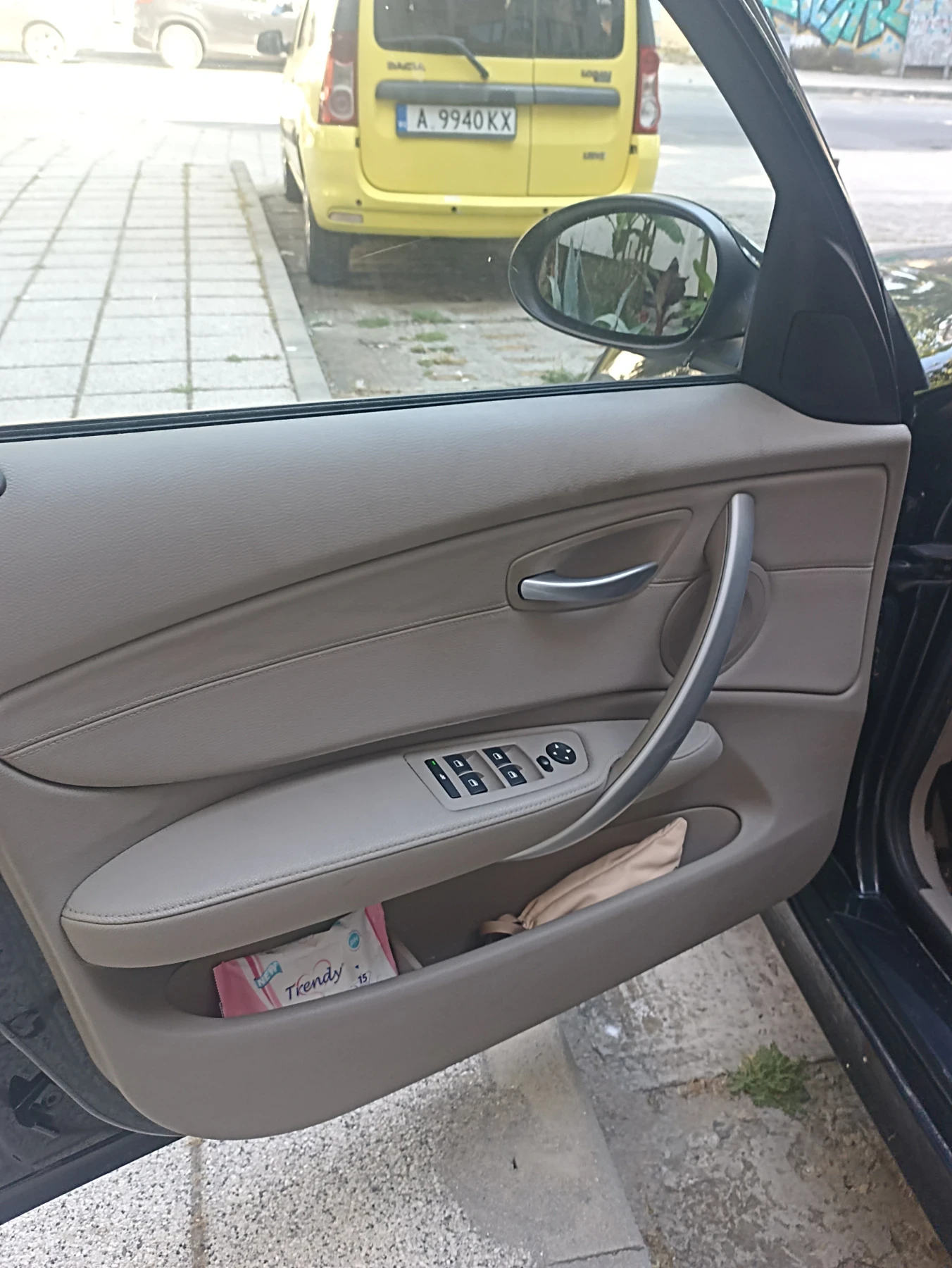 BMW 118, снимка 6 - Автомобили и джипове - 55051180