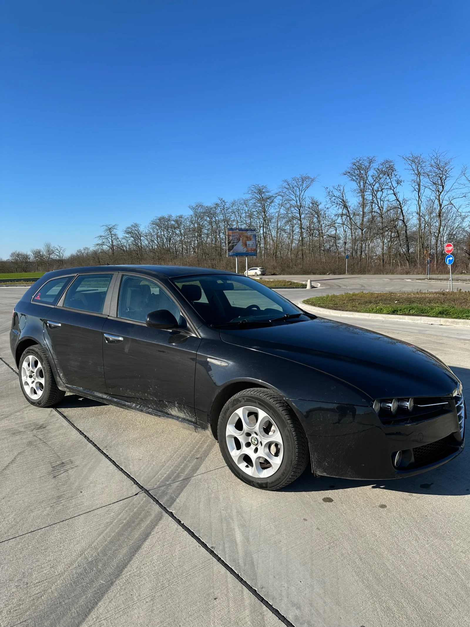 Alfa Romeo 159 sportwagon 1.9 JTDM 8V, снимка 3 - Автомобили и джипове - 55166847