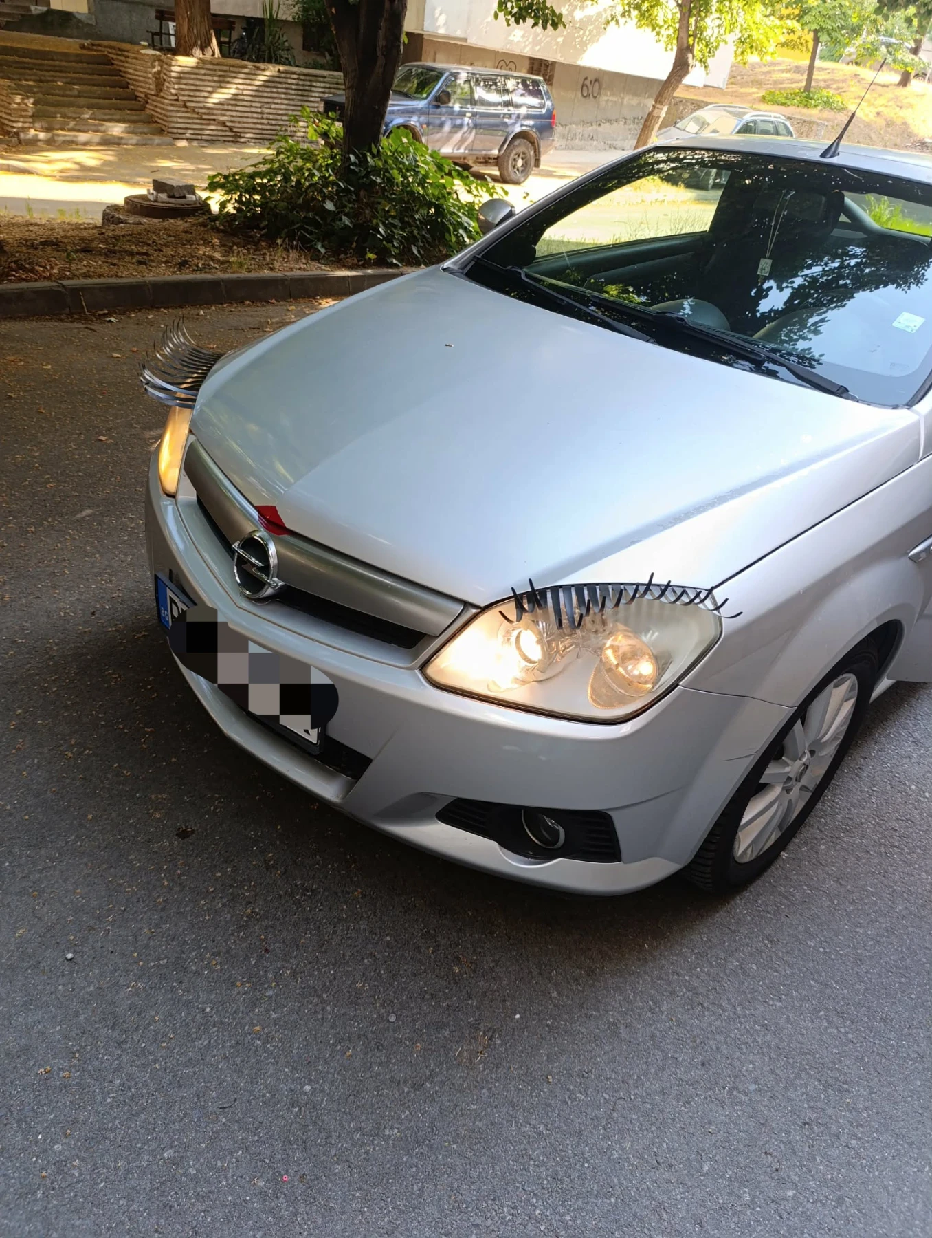 Opel Tigra, снимка 3 - Автомобили и джипове - 55192359