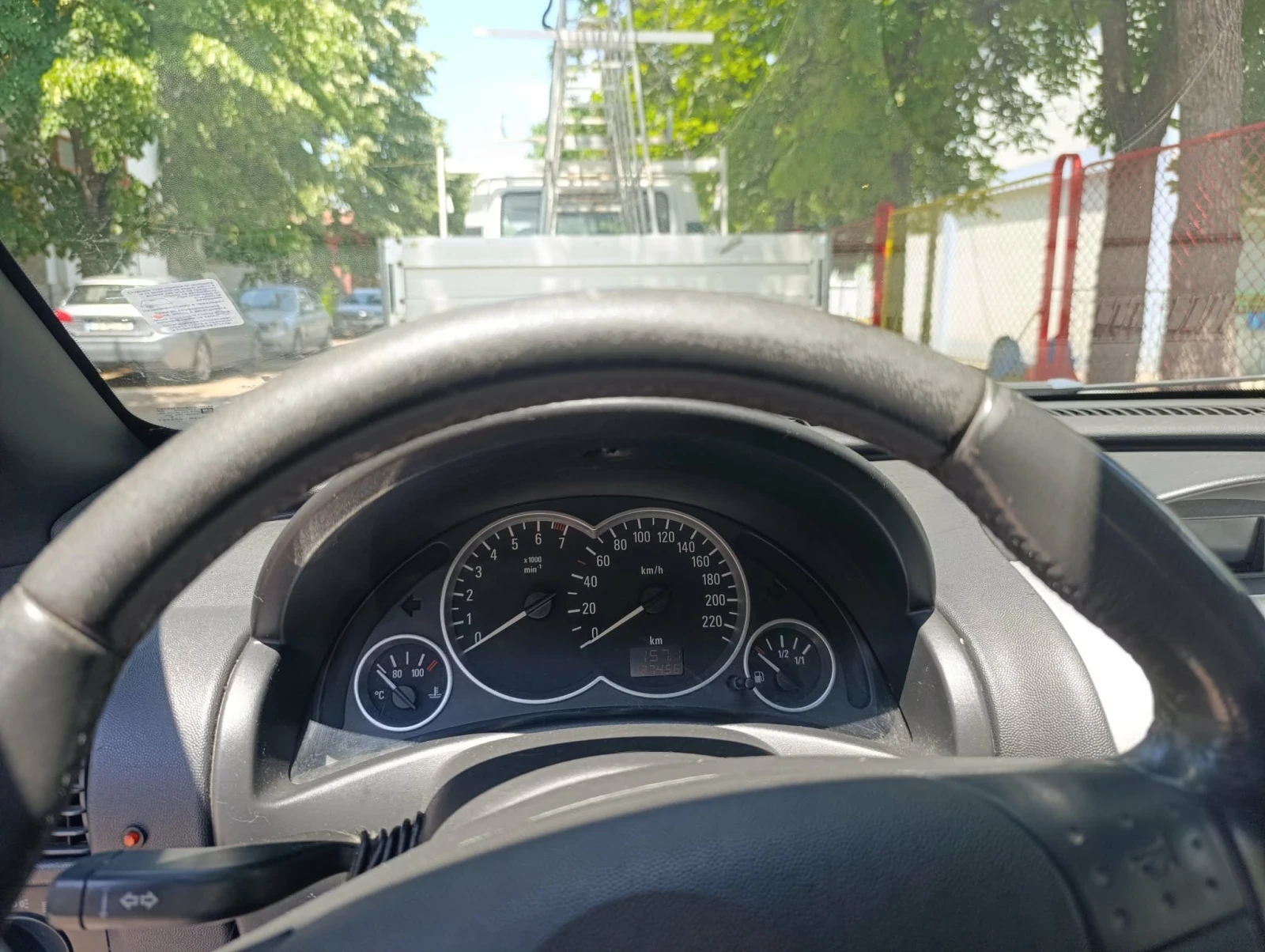 Opel Tigra, снимка 2 - Автомобили и джипове - 55192359