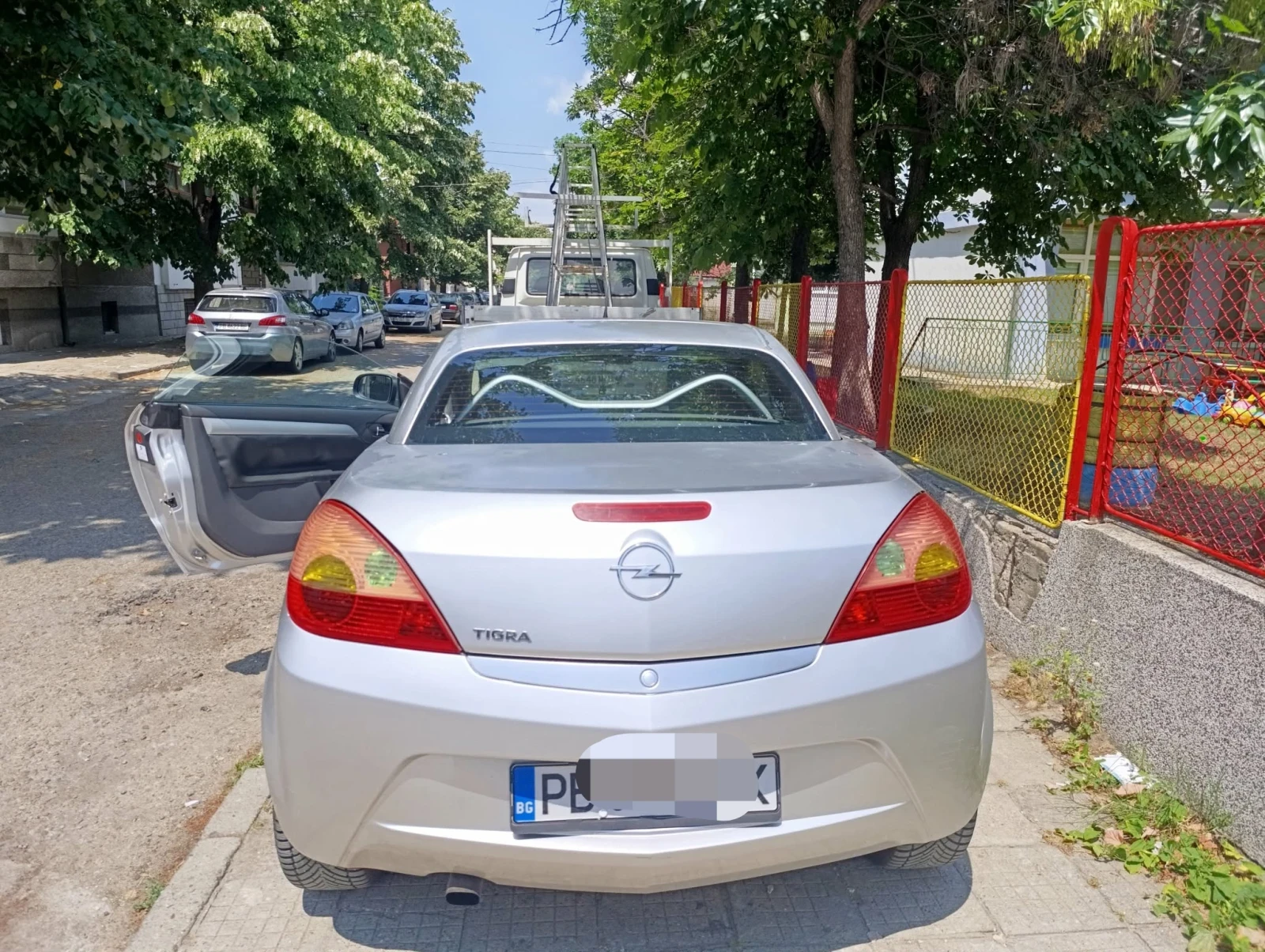 Opel Tigra, снимка 4 - Автомобили и джипове - 55192359