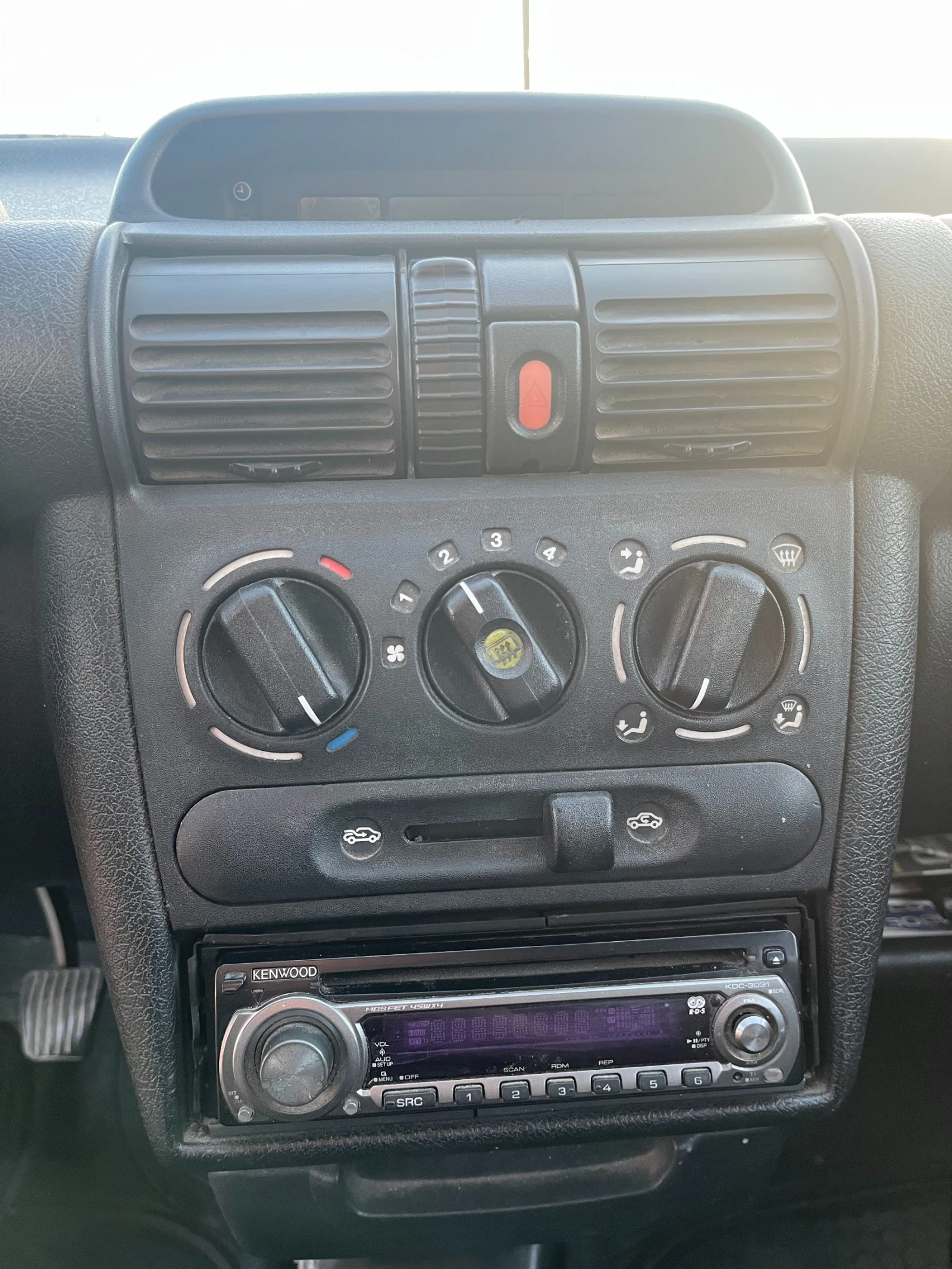 Opel Corsa, снимка 8 - Автомобили и джипове - 55229960